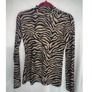 Animal print top